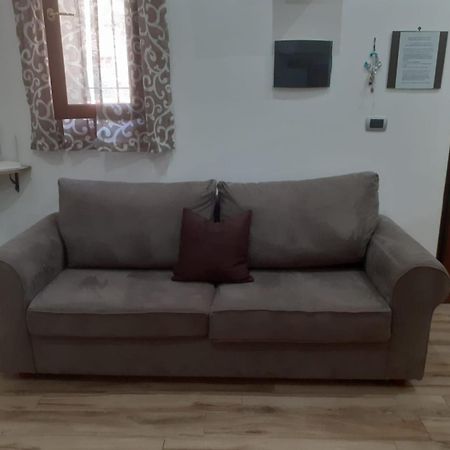 Two Face Apartment Syracuse ภายนอก รูปภาพ