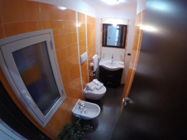 Two Face Apartment Syracuse ภายนอก รูปภาพ