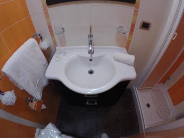 Two Face Apartment Syracuse ภายนอก รูปภาพ